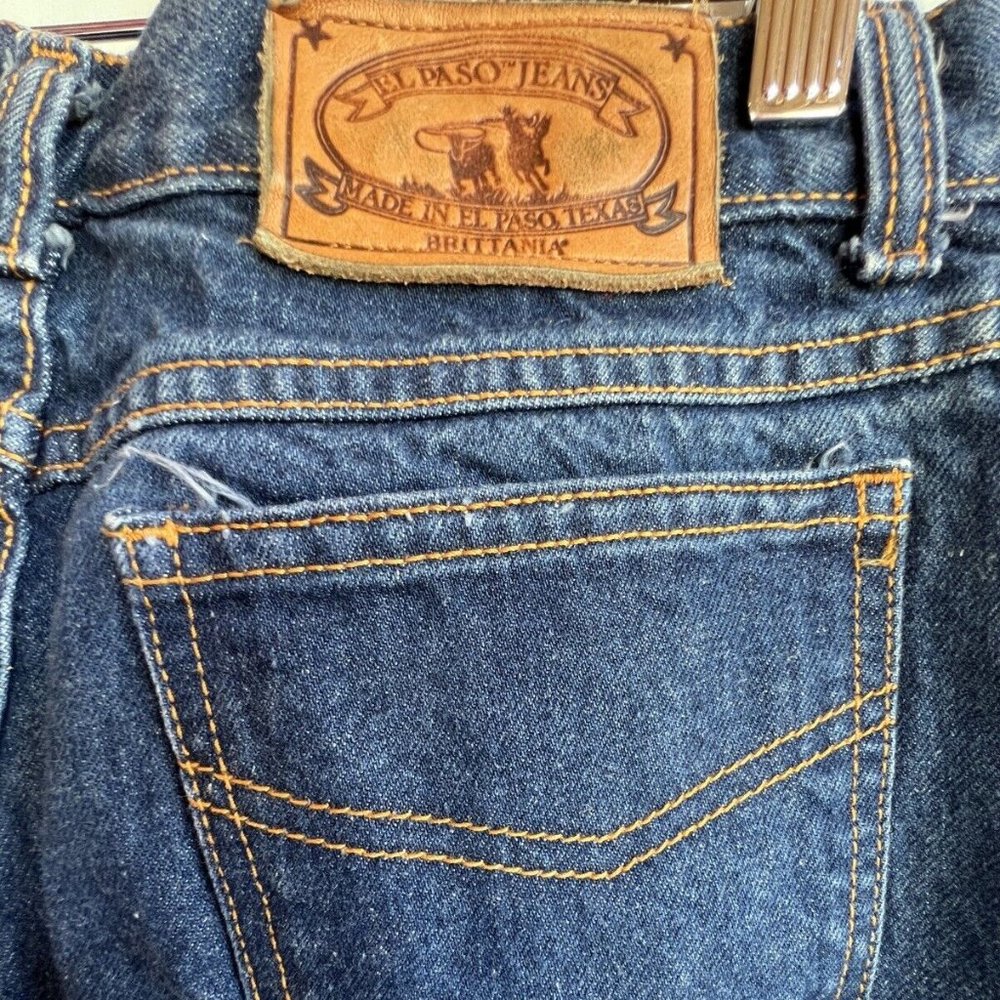 VINTAGE Brittania EL PASO Jeans Leather Patch USA Women's Cut A439 Style 6751-2